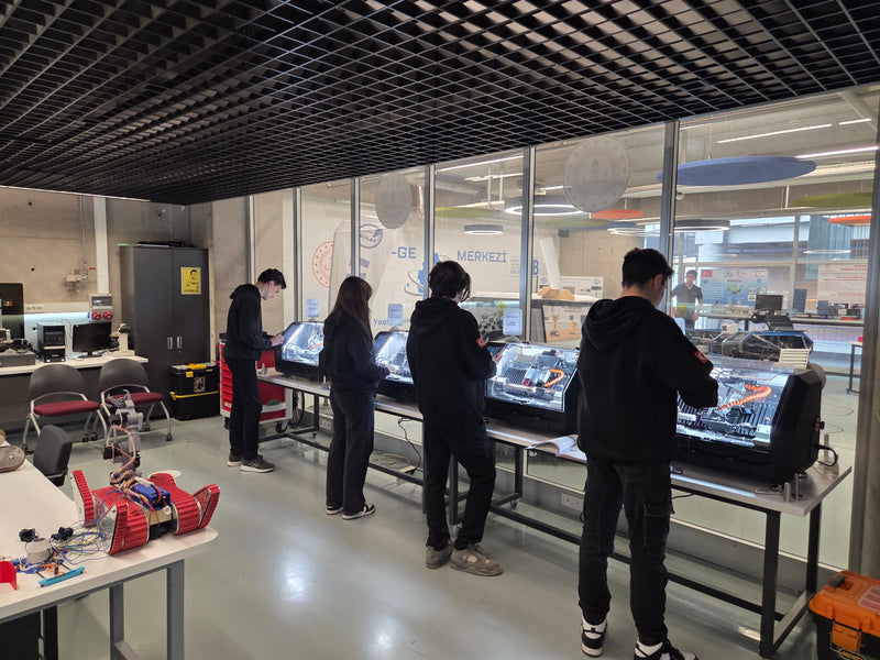 Sınıf İçi Üretim: Teknik Eğitimde İş Güvenliği ve Uygulamalı Eğitimin Önemi